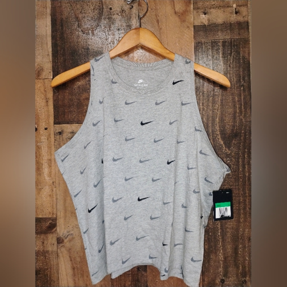 NWT Nike Women's Gray Muscle Crop Top Tee Black Swoosh Pattern Size XL